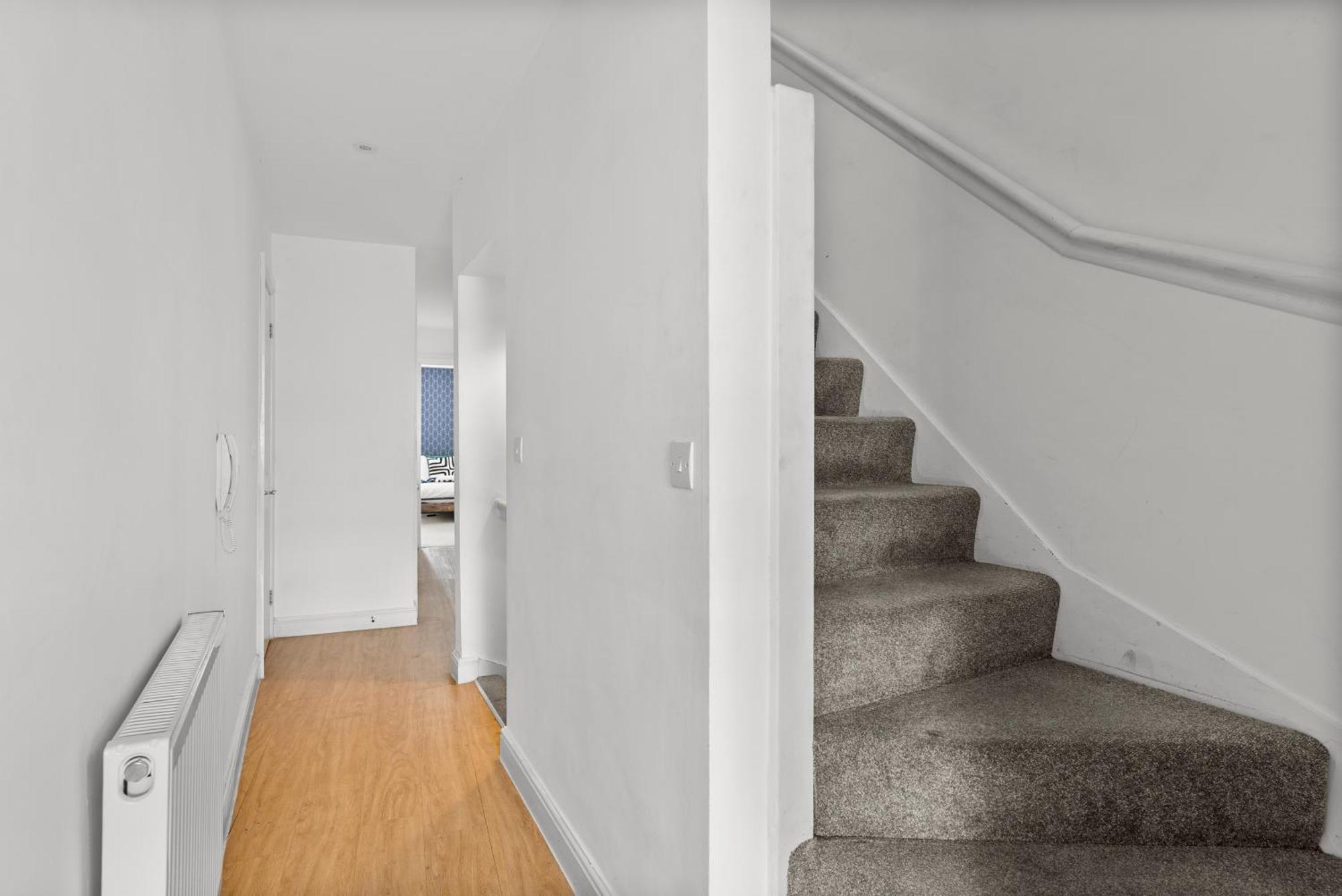 Apartamento Spacious - Parking & Wifi Bristol